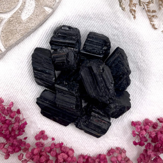 Piedra Turmalina Negra Bruto 100 Gramos