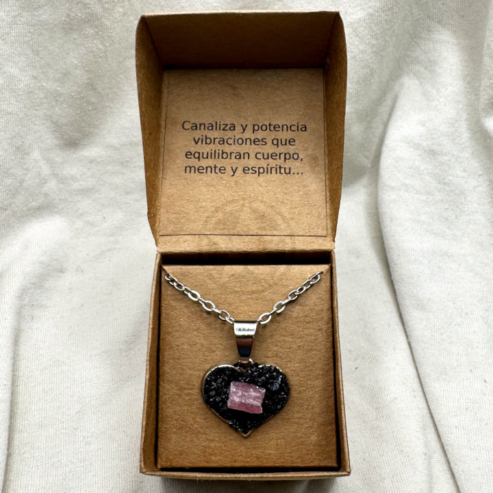 Collar Corazón De Paz Turmalina Rosa