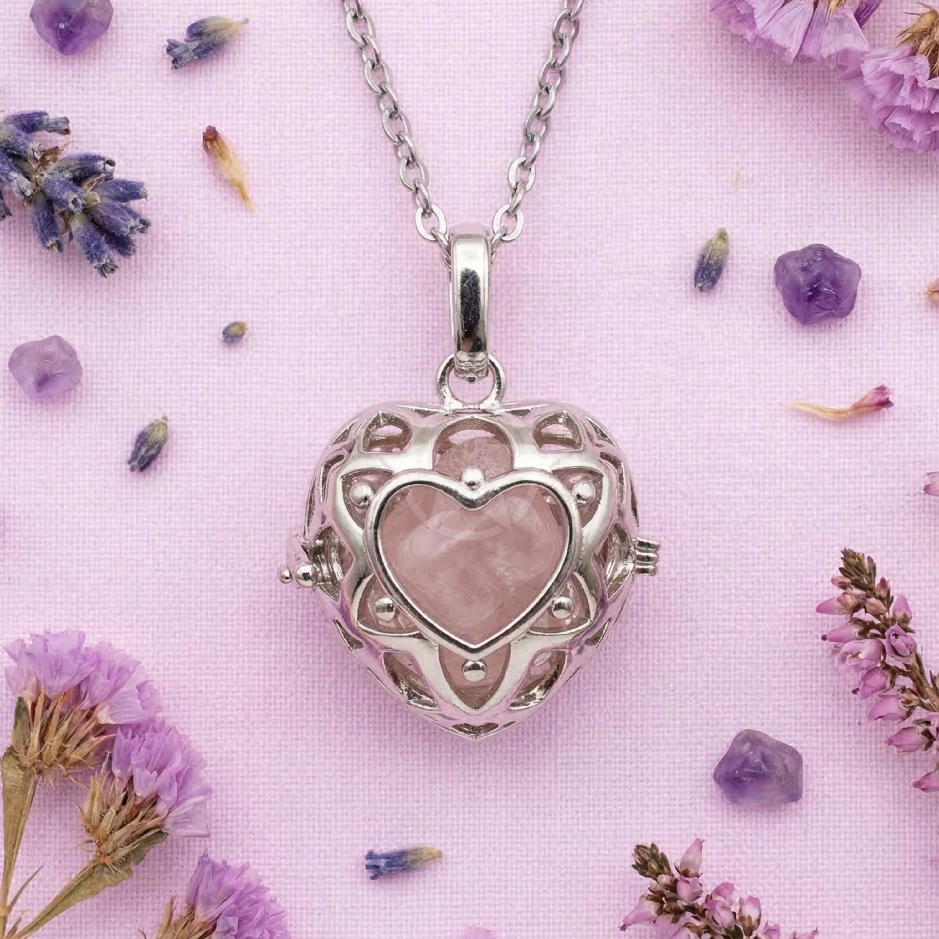 Collar Relicario De Amor Cuarzo Rosa