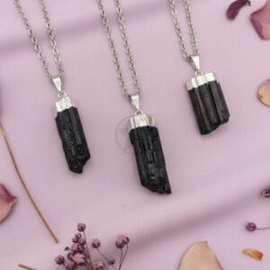 Dije Turmalina Negra En Bruto Con Baño