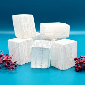 Piedra Selenita En Bruto 100 Gramos